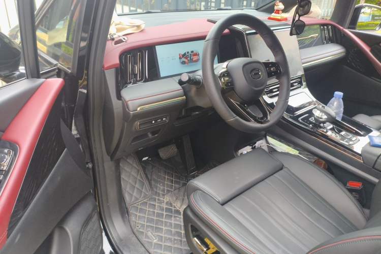 Used GAC Trumpchi M8 2025 Zongshi Series Super Hybrid Edition Driver Seat
