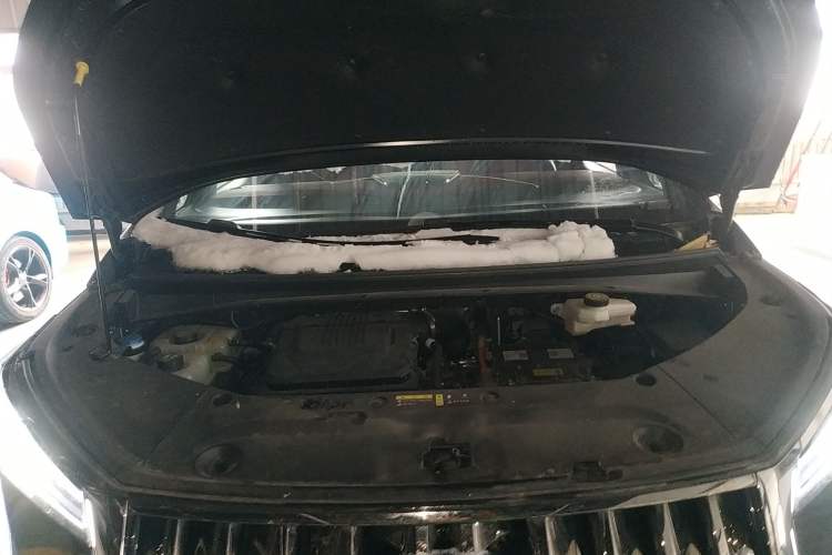 Used GAC Trumpchi M8 2025 Zongshi Series Super Hybrid Edition Engine Bay