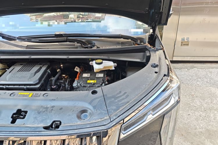 Used GAC Trumpchi M8 2025 Zongshi Series Super Hybrid Edition Engine Bay Left