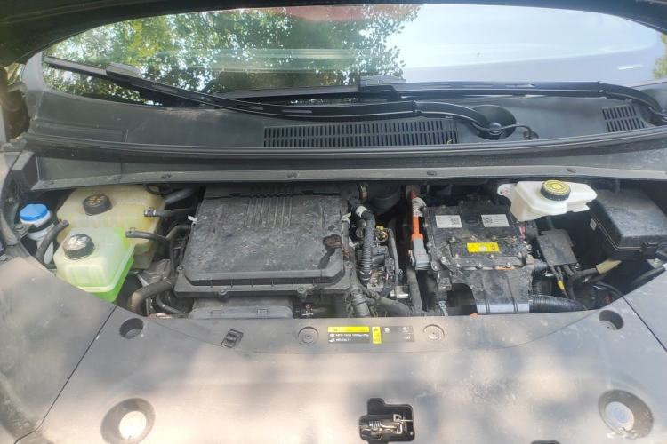 Used GAC Trumpchi M8 2025 Zongshi Series Super Hybrid Edition Engine Bay