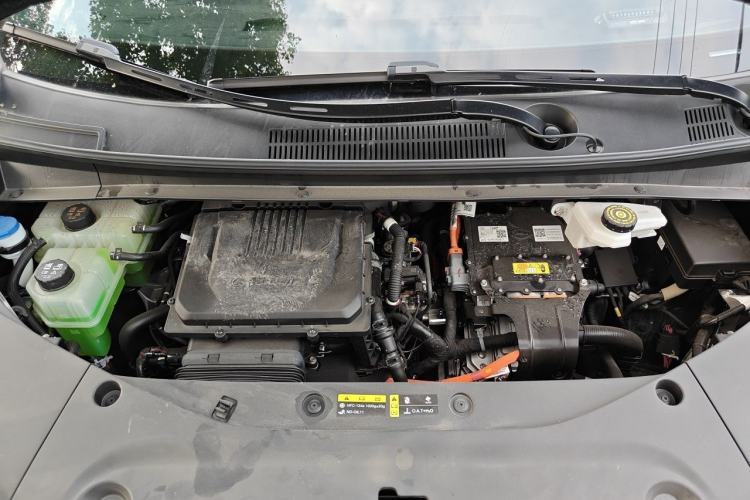 Used GAC Trumpchi M8 2025 Zongshi Series Super Hybrid Edition Engine Bay