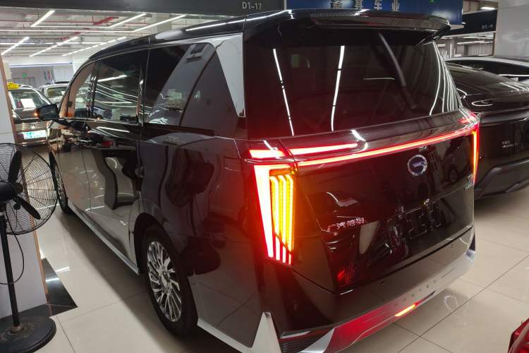Used GAC Trumpchi M8 2025 Zongshi Series Super Hybrid Edition Exterior 3