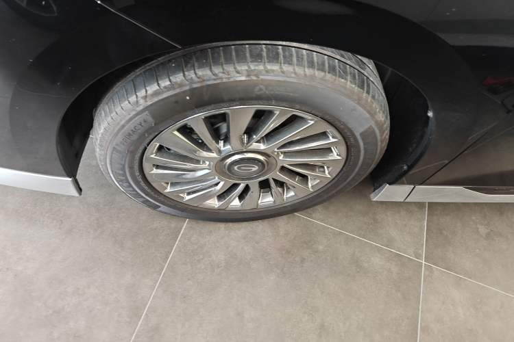 Used GAC Trumpchi M8 2025 Zongshi Series Super Hybrid Edition Exterior 4