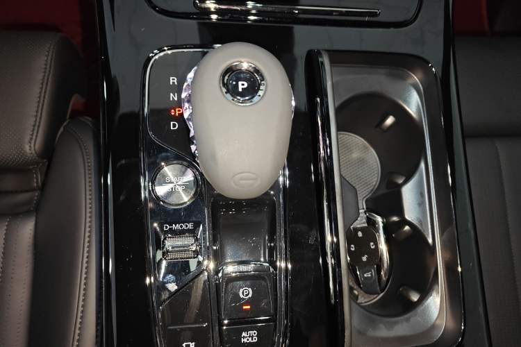 Used GAC Trumpchi M8 2025 Zongshi Series Super Hybrid Edition Gear Lever