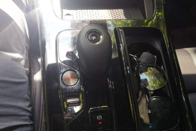 Used GAC Trumpchi M8 2025 Zongshi Series Super Hybrid Edition Gear Lever