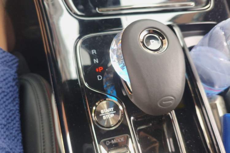 Used GAC Trumpchi M8 2025 Zongshi Series Super Hybrid Edition Gear Lever