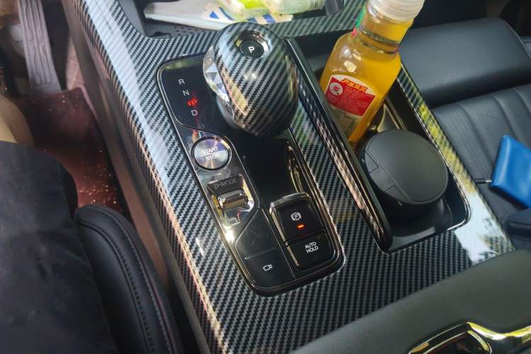 Used GAC Trumpchi M8 2025 Zongshi Series Super Hybrid Edition Gear Lever