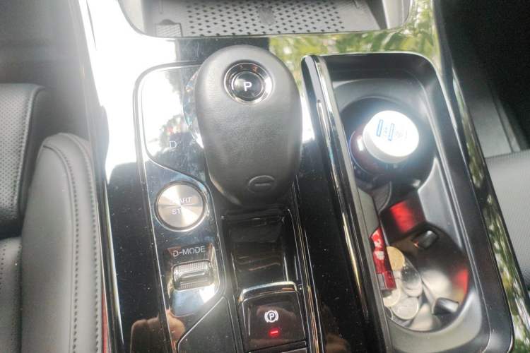 Used GAC Trumpchi M8 2025 Zongshi Series Super Hybrid Edition Gear Lever