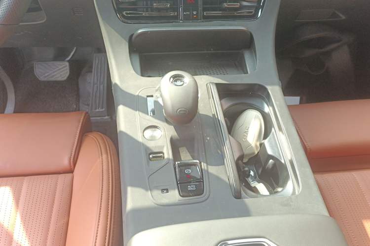 Used GAC Trumpchi M8 2025 Zongshi Series Super Hybrid Edition Gear Lever