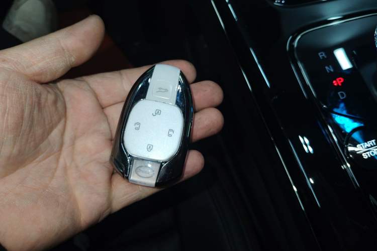Used GAC Trumpchi M8 2025 Zongshi Series Super Hybrid Edition Interior 1