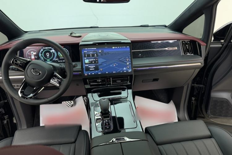 Used GAC Trumpchi M8 2025 Zongshi Series Super Hybrid Edition Interior 2
