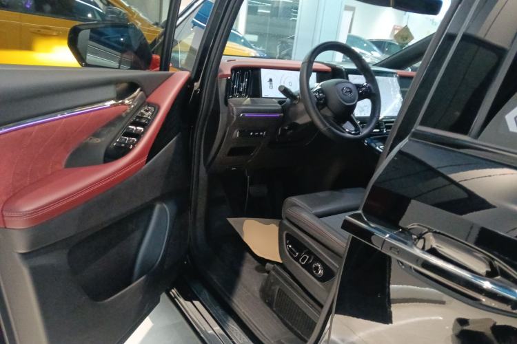 Used GAC Trumpchi M8 2025 Zongshi Series Super Hybrid Edition Interior 3