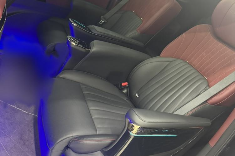 Used GAC Trumpchi M8 2025 Zongshi Series Super Hybrid Edition Interior 4