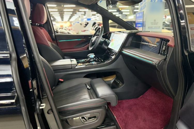Used GAC Trumpchi M8 2025 Zongshi Series Super Hybrid Edition Interior 6