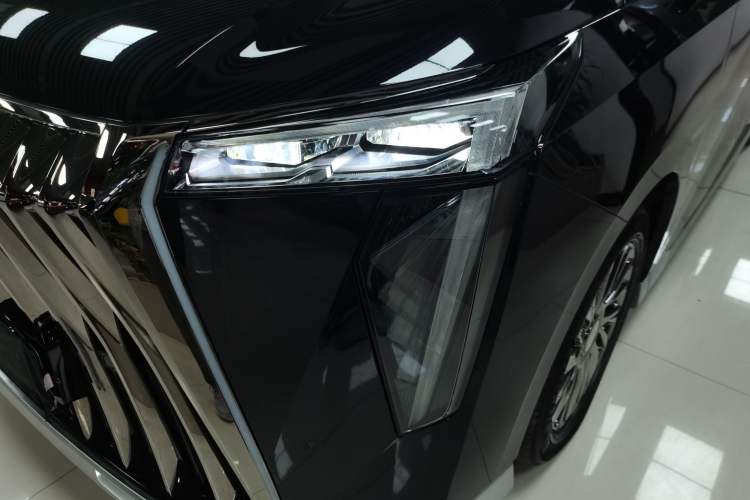 Used GAC Trumpchi M8 2025 Zongshi Series Super Hybrid Edition Left Front Headlight