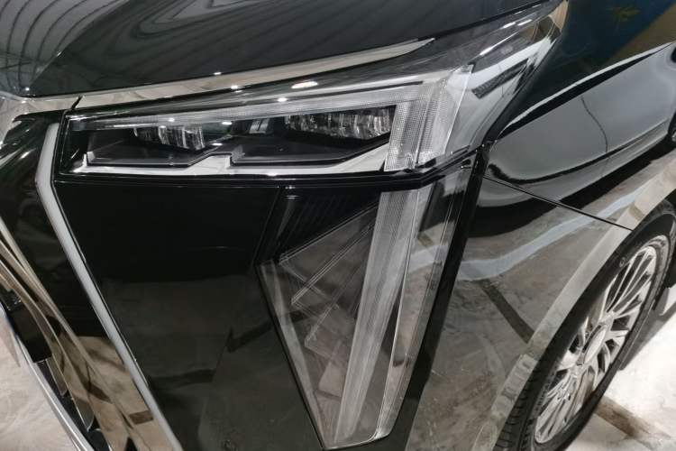 Used GAC Trumpchi M8 2025 Zongshi Series Super Hybrid Edition Left Front Headlight