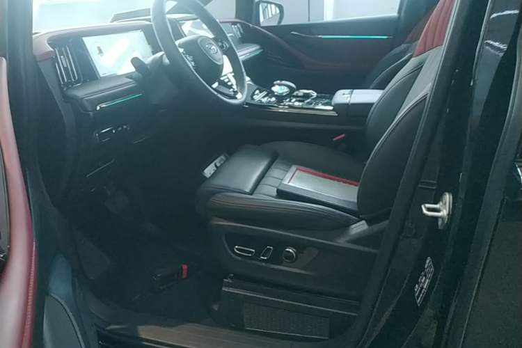 Used GAC Trumpchi M8 2025 Zongshi Series Super Hybrid Edition Left Front Seat