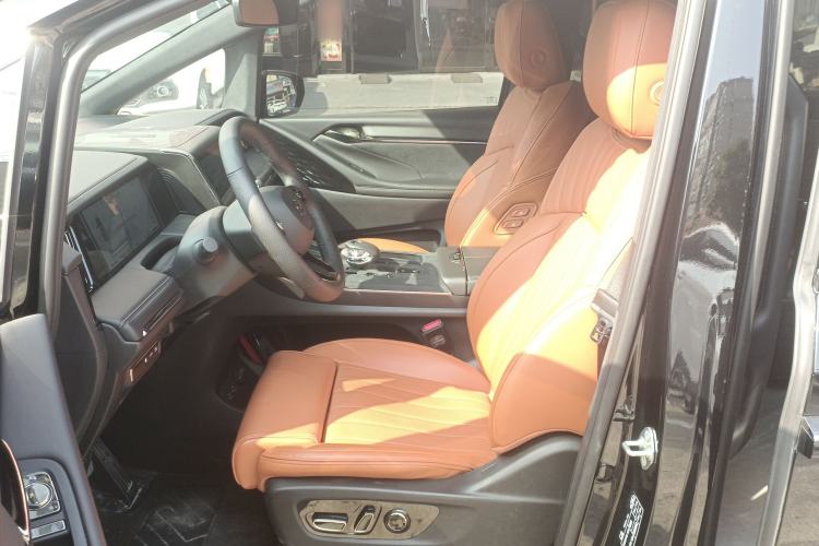 Used GAC Trumpchi M8 2025 Zongshi Series Super Hybrid Edition Left Front Seat
