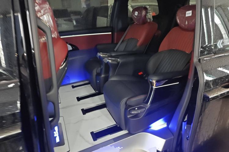 Used GAC Trumpchi M8 2025 Zongshi Series Super Hybrid Edition Left Rear Seat