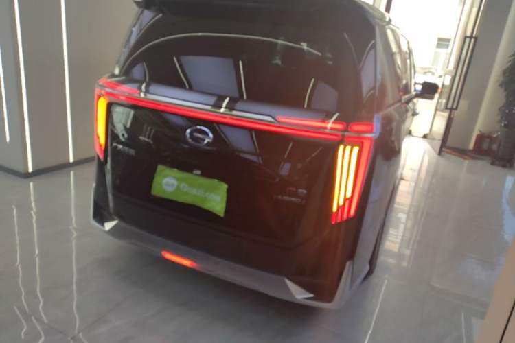Used GAC Trumpchi M8 2025 Zongshi Series Super Hybrid Edition Rear Right 45 Deg