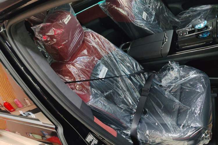 Used GAC Trumpchi M8 2025 Zongshi Series Super Hybrid Edition Right Front Seat