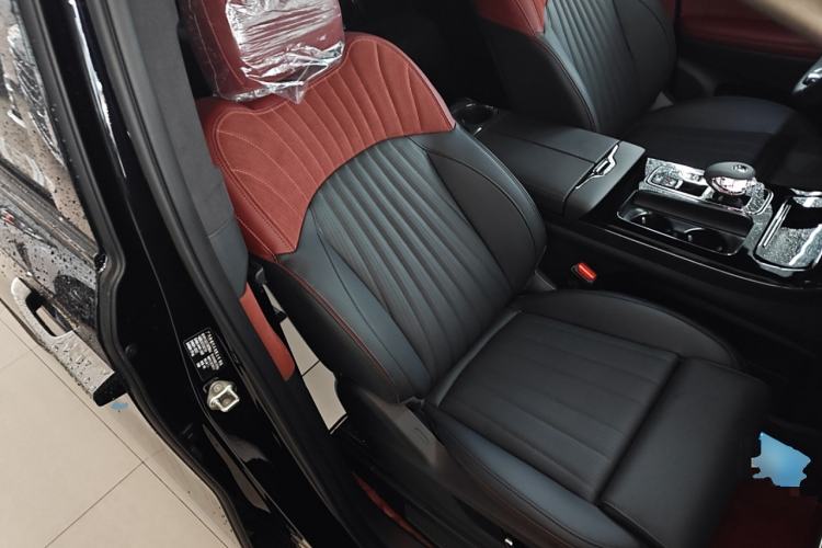 Used GAC Trumpchi M8 2025 Zongshi Series Super Hybrid Edition Right Front Seat