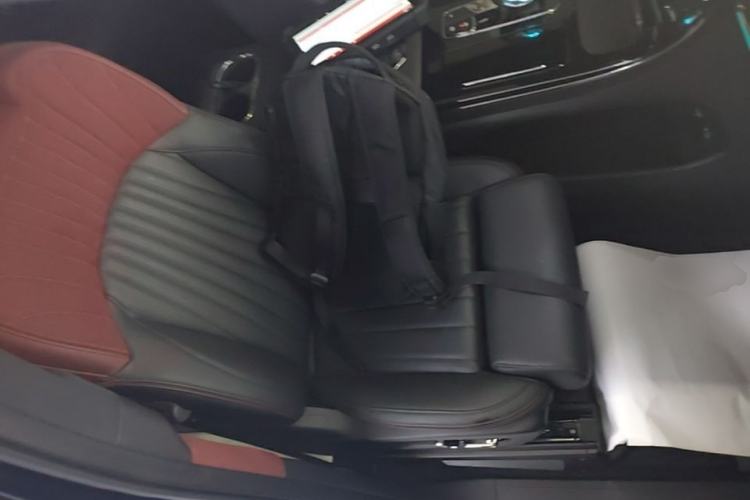 Used GAC Trumpchi M8 2025 Zongshi Series Super Hybrid Edition Right Front Seat
