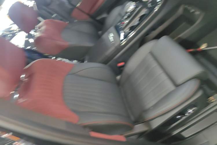 Used GAC Trumpchi M8 2025 Zongshi Series Super Hybrid Edition Right Front Seat