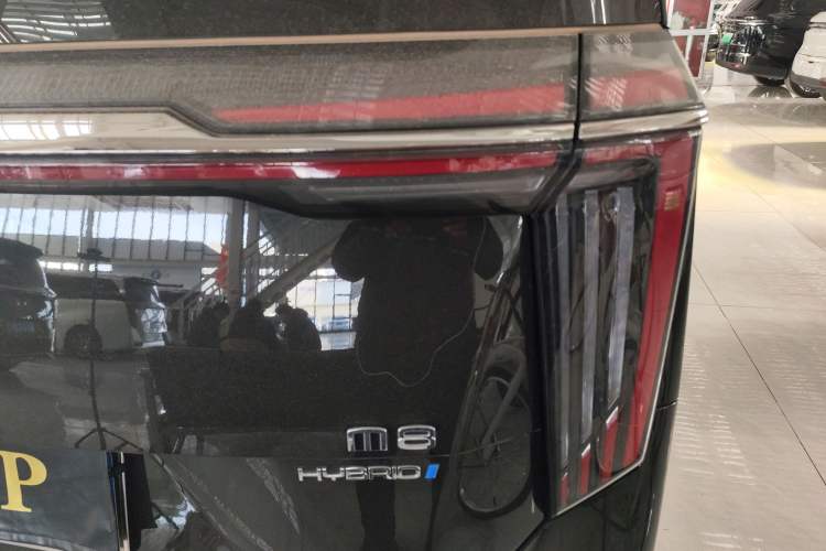 Used GAC Trumpchi M8 2025 Zongshi Series Super Hybrid Edition Right Rear Taillight