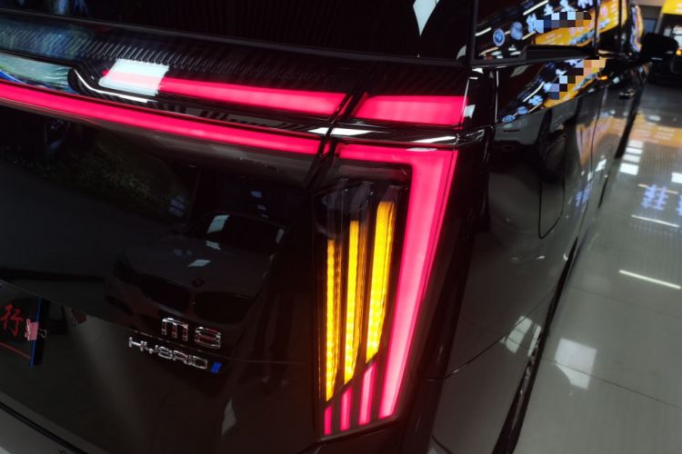 Used GAC Trumpchi M8 2025 Zongshi Series Super Hybrid Edition Right Rear Taillight