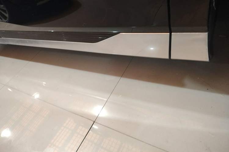 Used GAC Trumpchi M8 2025 Zongshi Series Super Hybrid Edition Right Side Sill