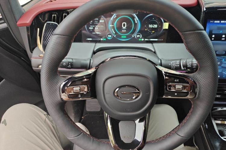 Used GAC Trumpchi M8 2025 Zongshi Series Super Hybrid Edition Steering Wheel