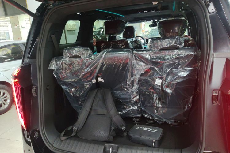 Used GAC Trumpchi M8 2025 Zongshi Series Super Hybrid Edition Trunk