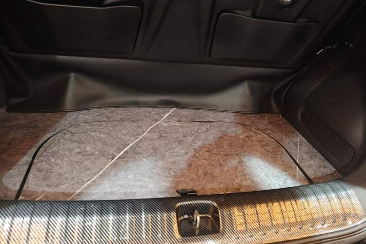 Used GAC Trumpchi M8 2025 Zongshi Series Super Hybrid Edition Trunk