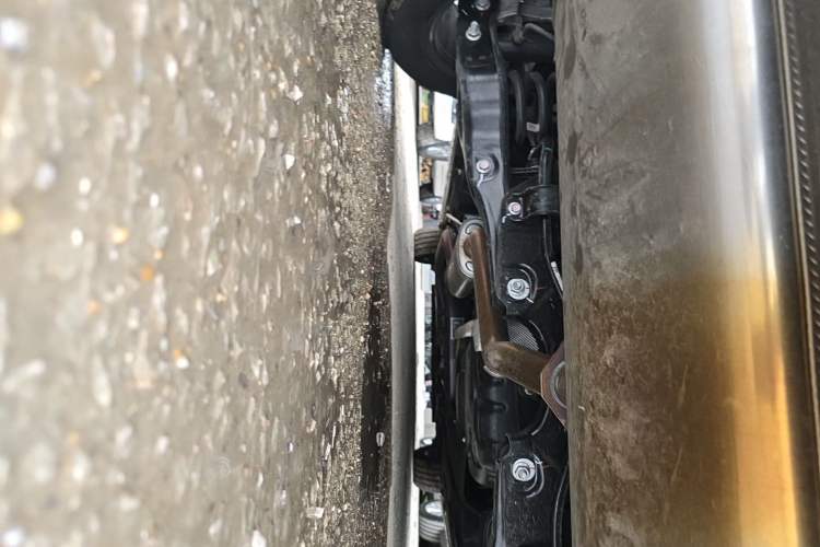 Used GAC Trumpchi M8 2025 Zongshi Series Super Hybrid Edition Chassis Rear