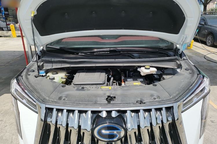 Used GAC Trumpchi M8 2025 Zongshi Series Super Hybrid Edition Engine Bay