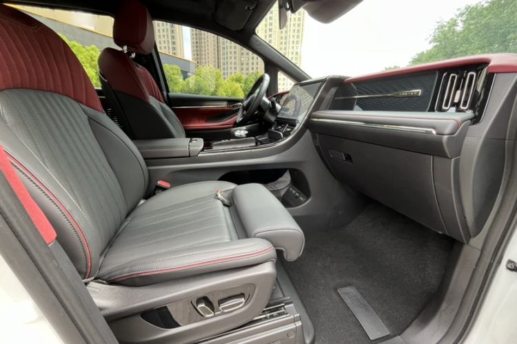 Used GAC Trumpchi M8 2025 Zongshi Series Super Hybrid Edition Interior 6