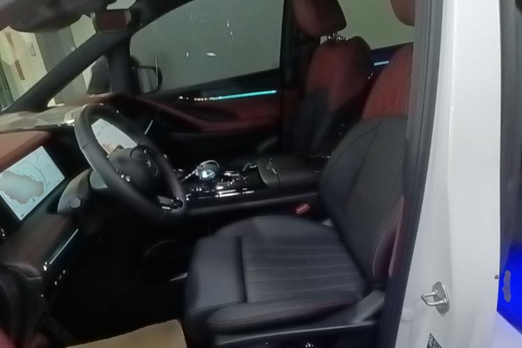 Used GAC Trumpchi M8 2025 Zongshi Series Super Hybrid Edition Left Front Seat