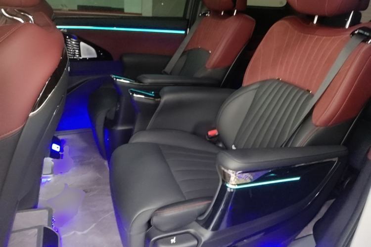 Used GAC Trumpchi M8 2025 Zongshi Series Super Hybrid Edition Left Rear Seat