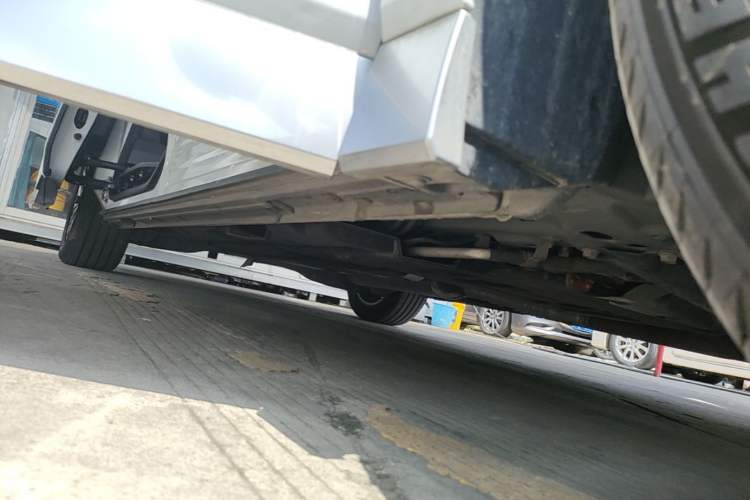 Used GAC Trumpchi M8 2025 Zongshi Series Super Hybrid Edition Right Side Sill