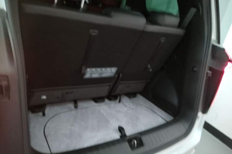 Used GAC Trumpchi M8 2025 Zongshi Series Super Hybrid Edition Trunk