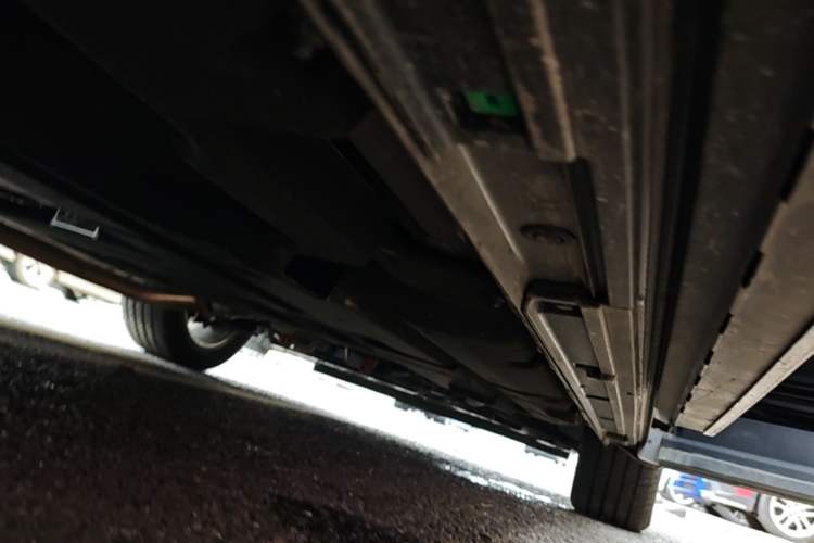 Used GAC Trumpchi M8 2026 Model HEV Supreme Edition Right Side Sill