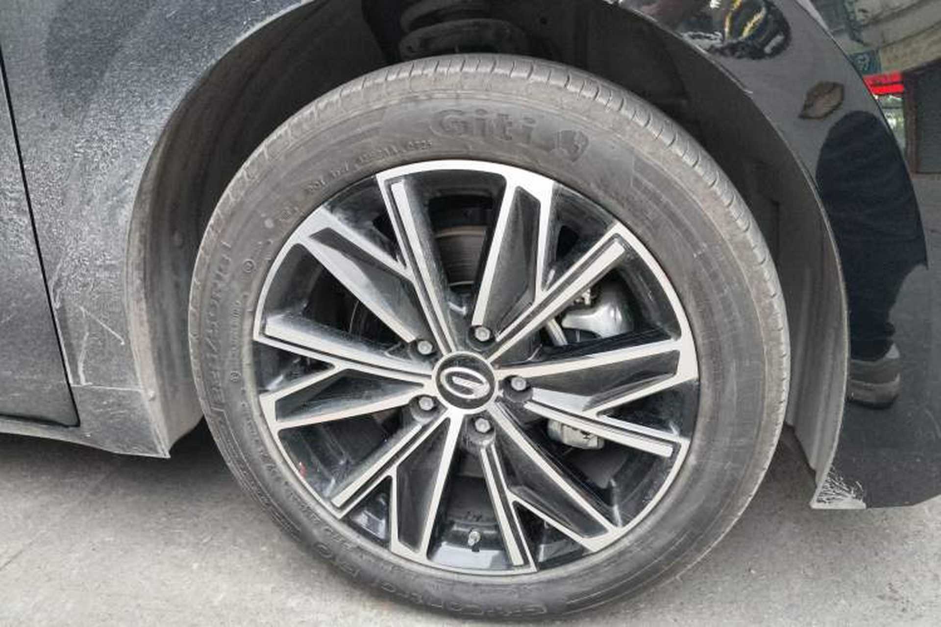 Used GAC Trumpchi E8 2024 Honor Series 2.0L Honor Edition Right Front Wheel Hub
