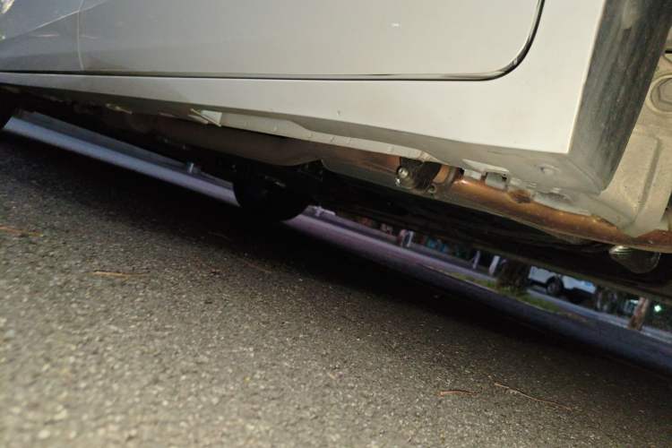 Used GAC Trumpchi E8 2024 Honor Series 2.0L Honor Edition Chassis Rear Left