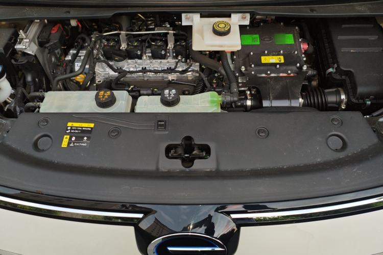Used GAC Trumpchi E8 2024 Honor Series 2.0L Honor Edition Engine Bay