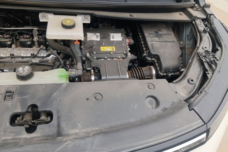 Used GAC Trumpchi E8 2024 Honor Series 2.0L Honor Edition Engine Bay Left