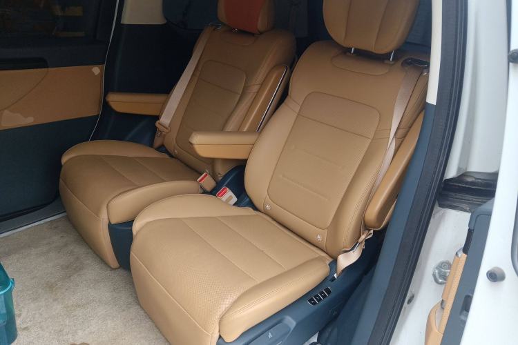 Used GAC Trumpchi E8 2024 Honor Series 2.0L Honor Edition Left Rear Seat