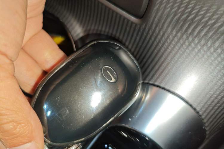 Used GAC Trumpchi E8 2024 Honor Series 2.0L Honor Edition Vehicle Key