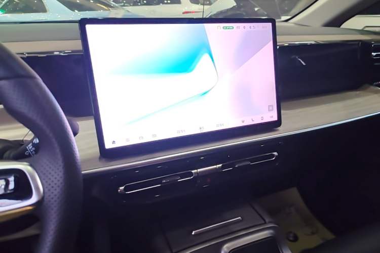 Used GAC Trumpchi E8 2024 Honor Series 2.0L Honor Edition Audio And AC Panel
