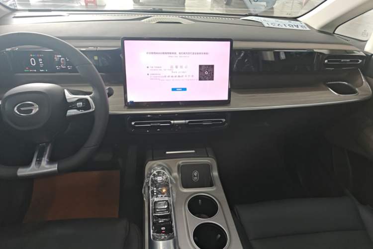 Used GAC Trumpchi E8 2024 Honor Series 2.0L Honor Edition Audio And AC Panel
